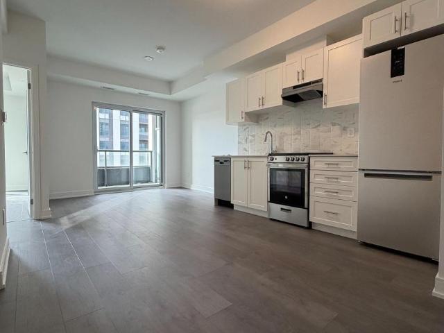 apartment at B809 715 DAVIS DRIVE, Newmarket, Ontario, L3Y0J2