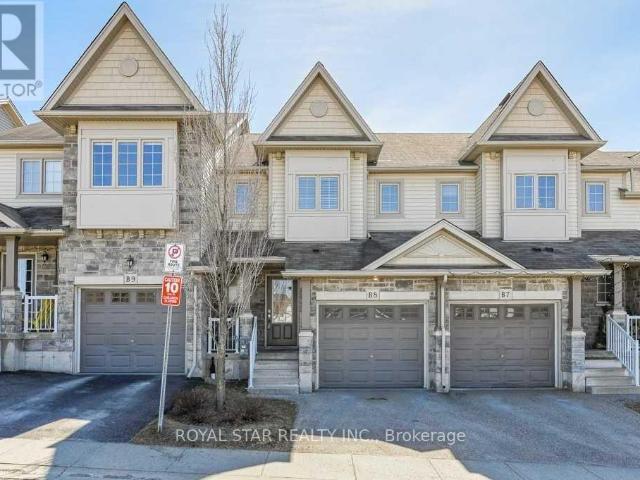 apartment at B8 7 UPPER MERCER STREET, Kitchener, Ontario, N2A0B7