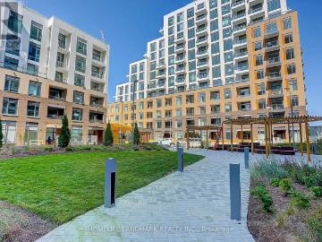 apartment at B 532 – 7950 BATHURST STREET