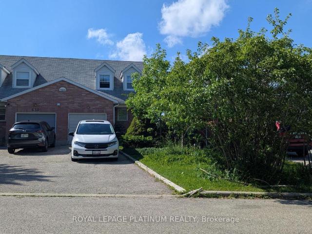 apartment at B 630 PINEROW CRESCENT, Waterloo, Ontario, N2T2K8