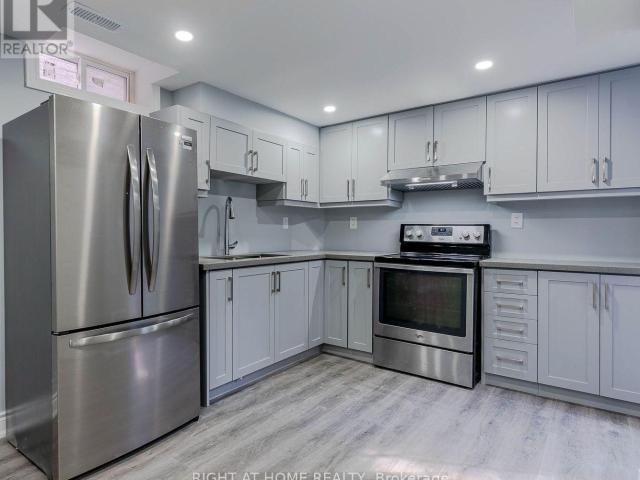 apartment at B 99 PURCELL CRESCENT, Vaughan, Ontario, L6A3C7