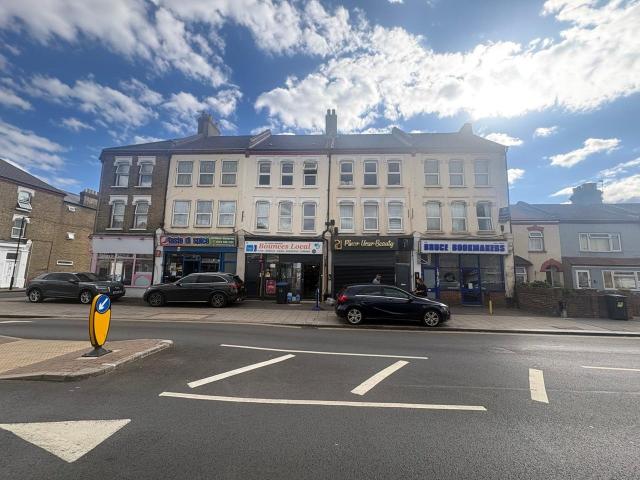 Apartment at Bounces Road, Greater London