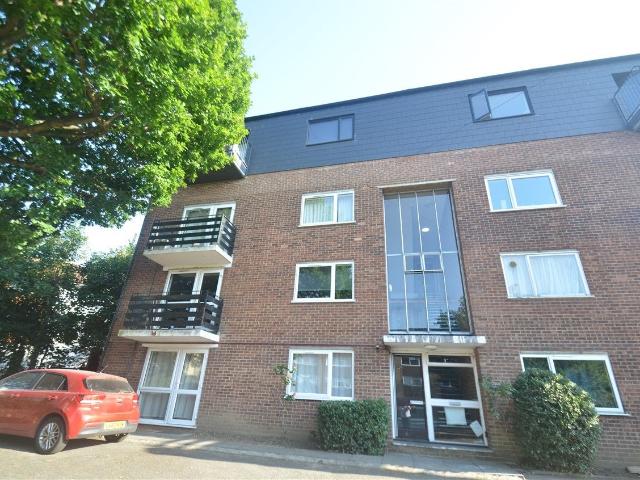Apartment at Bourne Way, Greater London