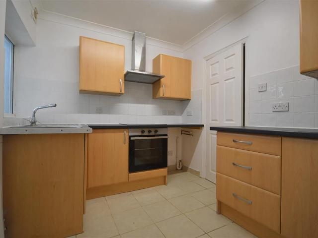 Apartment at Bowling Green Avenue, Kettering