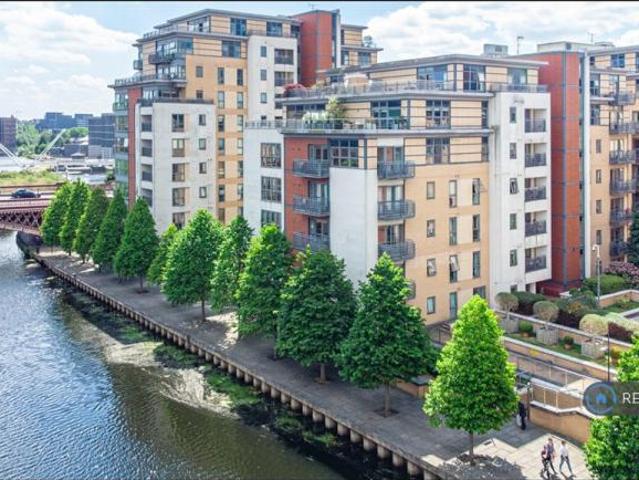 Apartment at Bowman Lane, Leeds