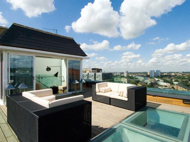 Apartment at Boydell Court, Greater London