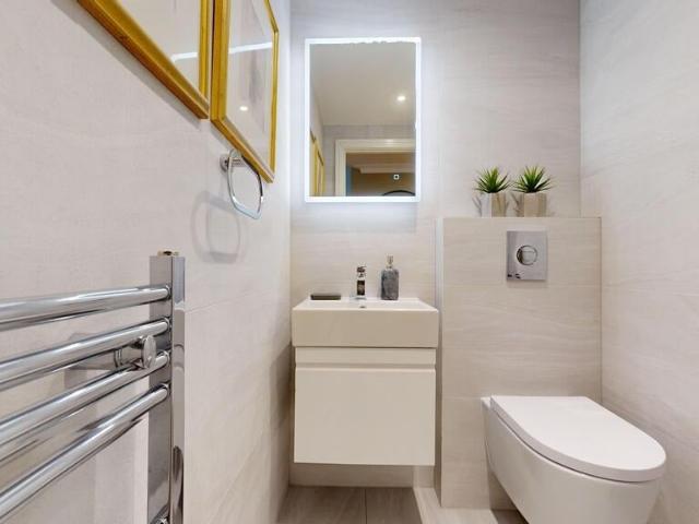Apartment at Boydell Court, Greater London