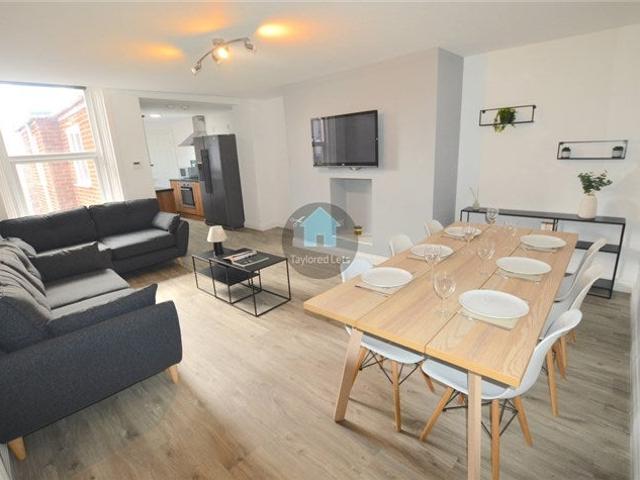Apartment at Bolingbroke Street, Newcastle upon Tyne