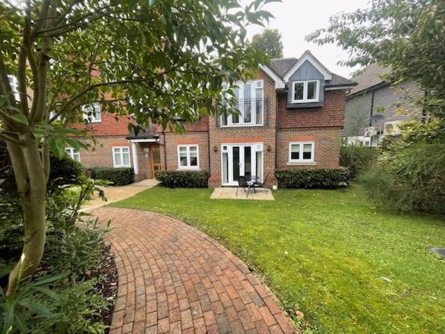 Apartment at Bond Road, Warlingham