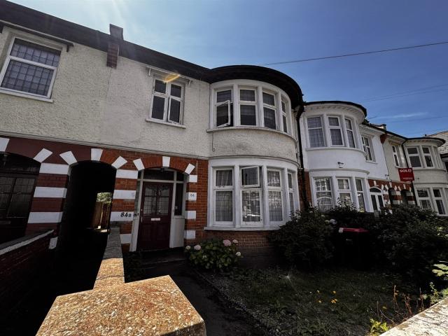 Apartment at Boscombe Road, Southend on Sea