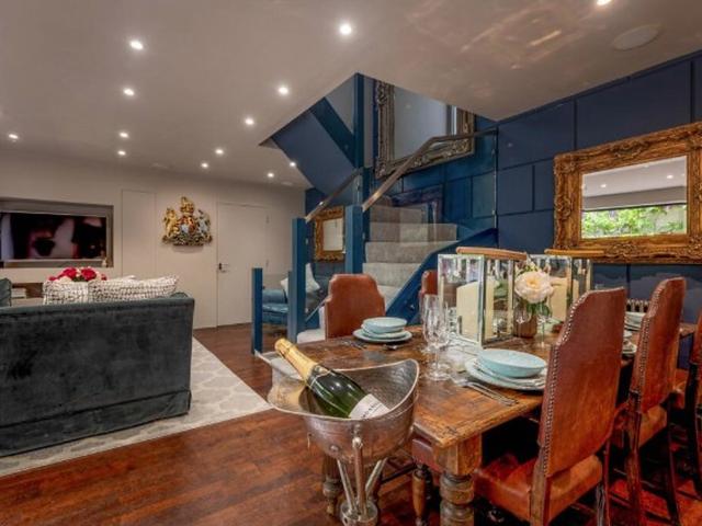 Apartment at Bath Road, Cheltenham