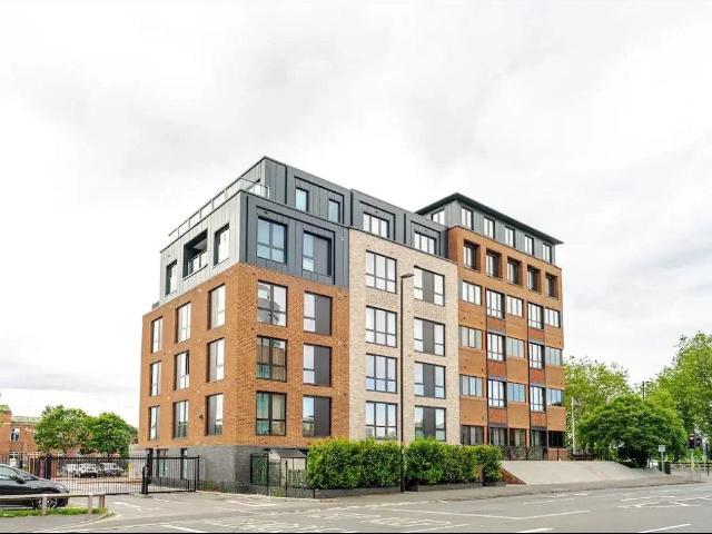 Apartment at Bath Road, Slough