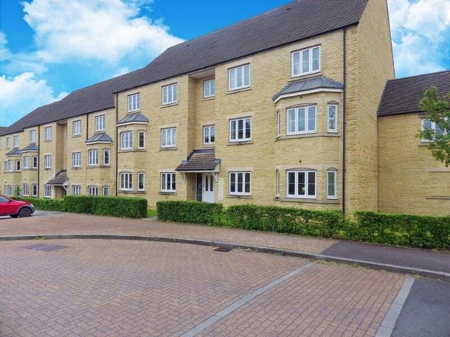 Apartment at Bathing Place Court, West Oxfordshire