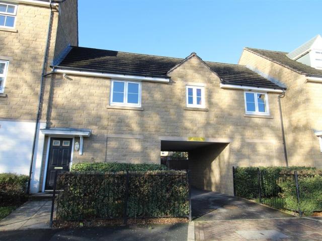 Apartment at Battinson Road, Calderdale