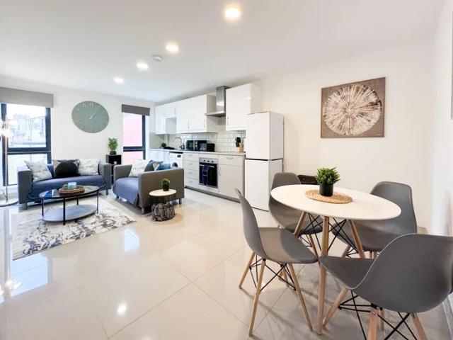 Apartment at Back Kendal Lane, Leeds