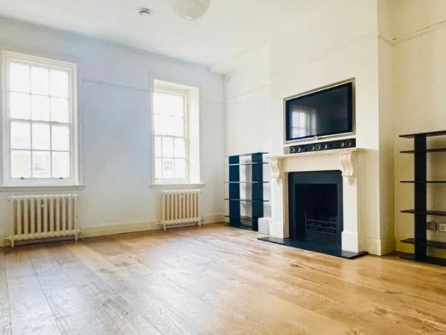 Apartment at Baker Street, City of Westminster