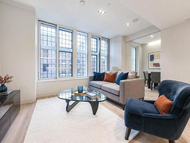 Apartment at Baker Street, City of Westminster