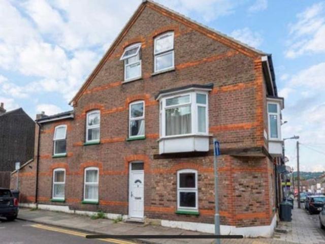 Apartment at Baker Street, Luton