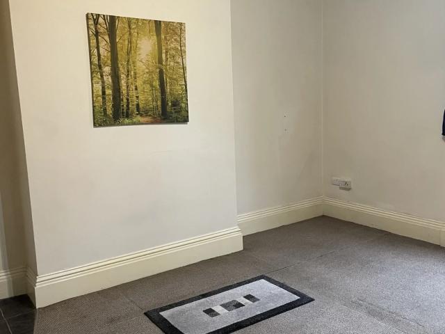 Apartment at Balmoral Place, Calderdale