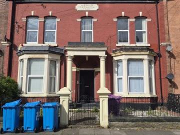 Apartment at High Street, Prescot