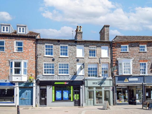 Apartment at Bartholomew Street, Newbury