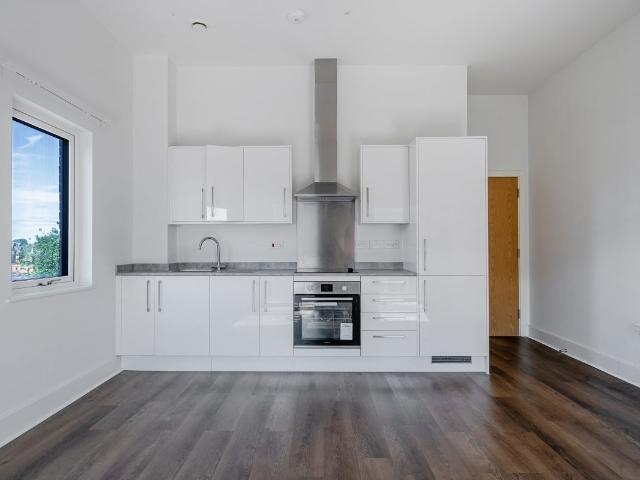 Apartment at Bartholomew Street, Newbury