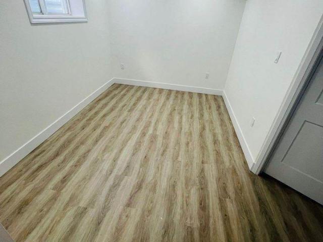 apartment at BASEMEN 3916 AUCKLAND AVENUE, London South, Ontario, N6L0J3