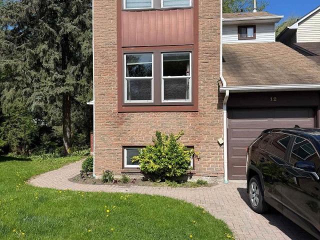 apartment at BASEMENT 12 WILES COURT, Aurora, Ontario, L4G3N5
