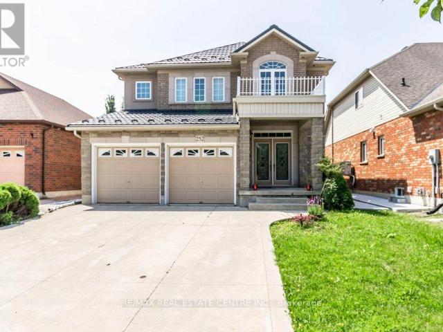 apartment at BASEMENT – 252 THORNER DRIVE