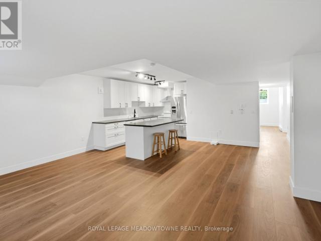 apartment at BASEMENT – 2718 BOVAIRD DRIVE W