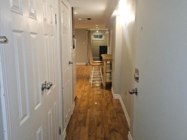apartment at BASEMENT 2 GOLDEN AVENUE, Toronto, Ontario, M6R2J4