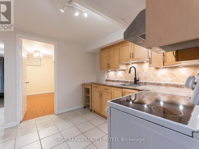 apartment at BASEMENT 38 OSLER STREET, Toronto, Ontario, M6P4A2