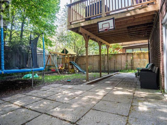 apartment at BASEMENT 399 LAWRENCE AVENUE W, Toronto, Ontario, M5M1C1