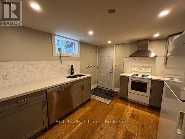 apartment at BASEMENT 450 WELLER STREET, Peterborough, Ontario, K9H2N6