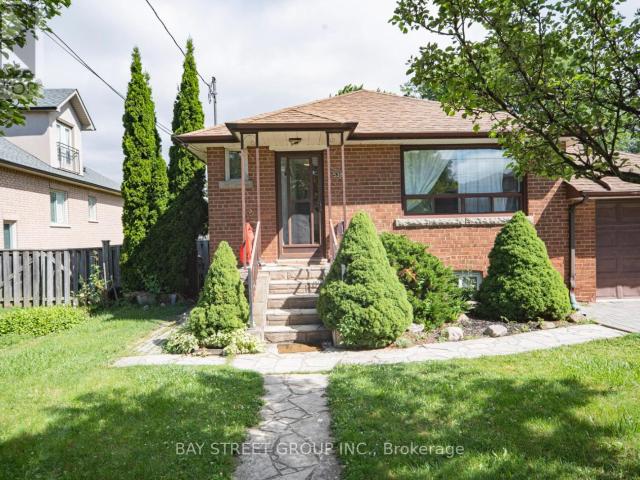 apartment at BASEMENT – 538 QUEENS DRIVE