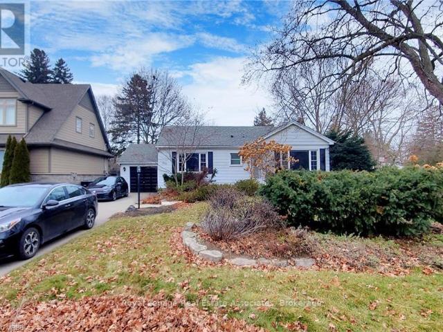 apartment at BASEMENT 925 KINGSWAY DRIVE, Burlington, Ontario, K7T3J1