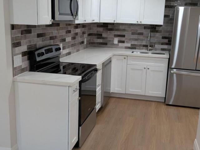 apartment at BASEMENT 93 WYNDFIELD CRESCENT, Whitby, Ontario, L1N8L1