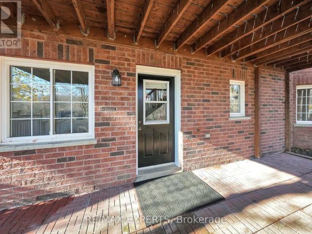 apartment at BASEMENT 97 FRANKLIN STREET, Newmarket, Ontario, L3Y4A5
