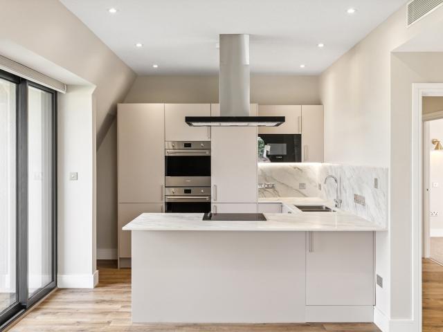 Apartment at Bethel Close, Greater London