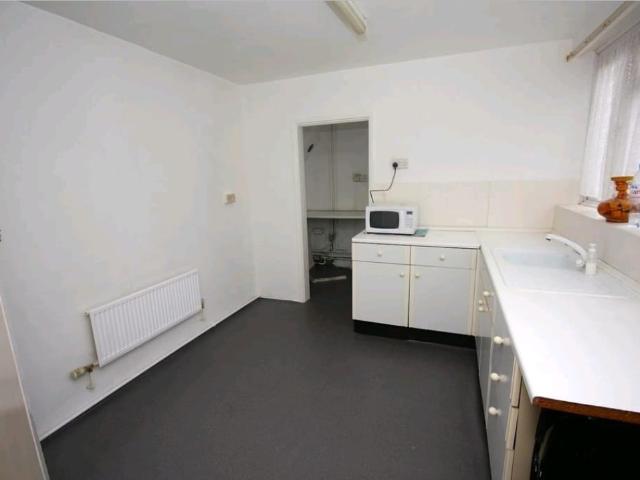 Apartment at Bevan Avenue, Greater London