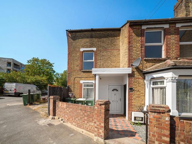 Apartment at Bexley High Street, Greater London