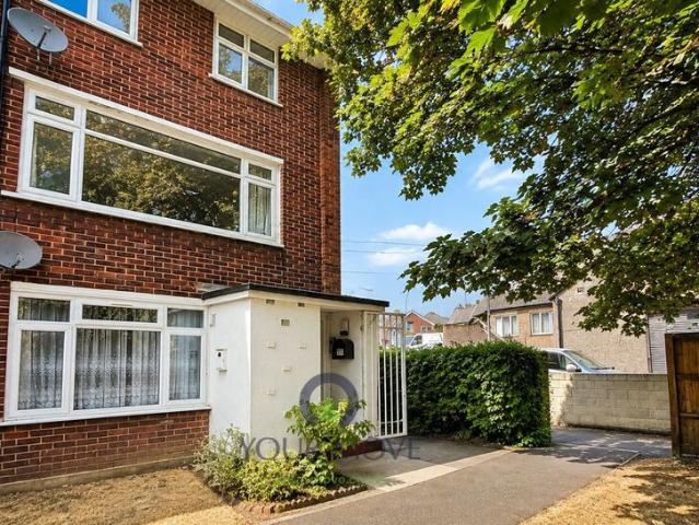 Apartment at Bexley Lane, Greater London