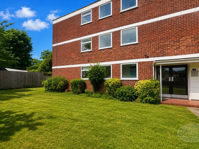 Apartment at Beaver Close, Greater London