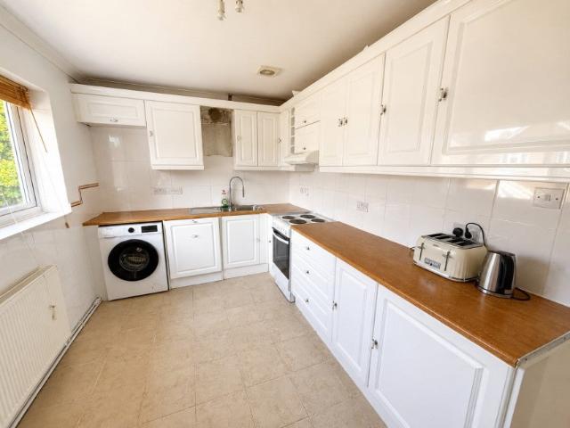 Apartment at Beech Tree Lane, Borough of Spelthorne