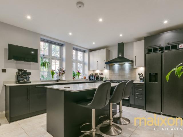 Apartment at Beeches Road, Greater London