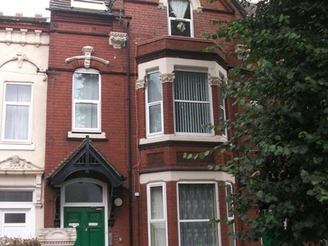 Apartment at Beeches Road, Sandwell