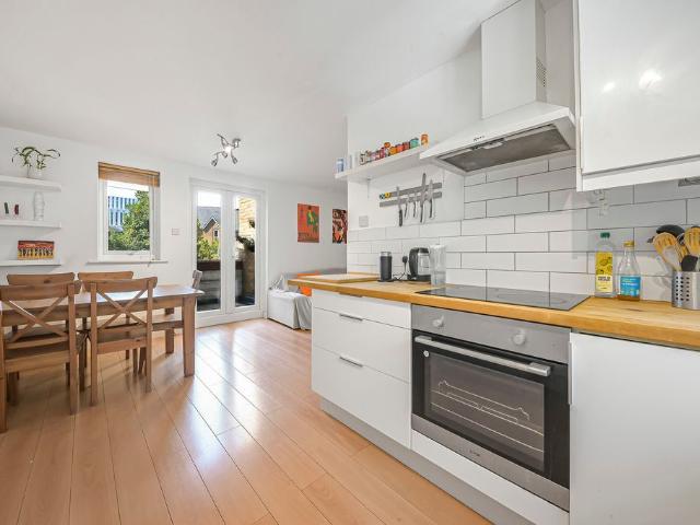 Apartment at Belgrave Court, Marford