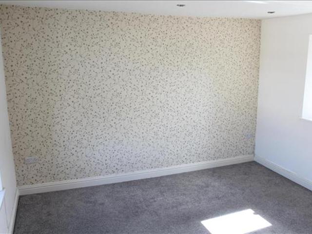 apartment at Bell Hill Road Bristol