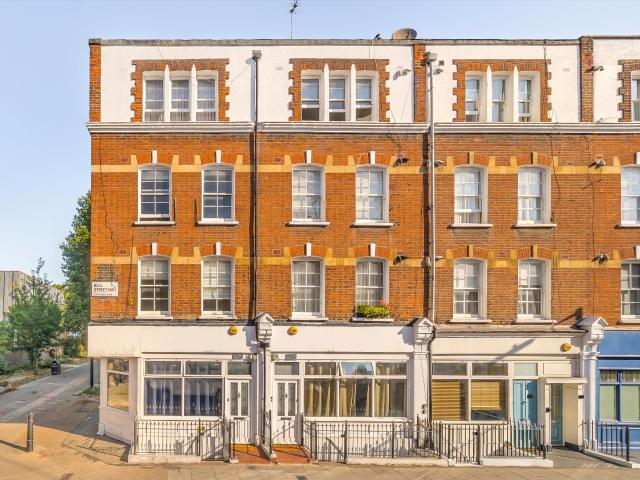 Apartment at Bell Street, City of Westminster