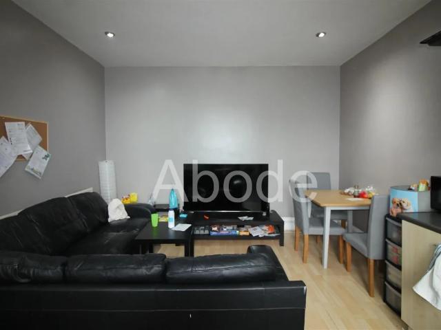 Apartment at Belle Vue Road, Leeds
